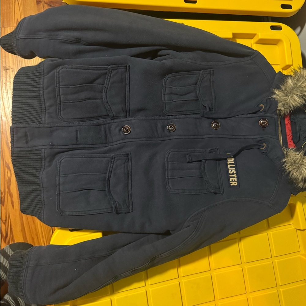 Hollister sweatshirt jacket